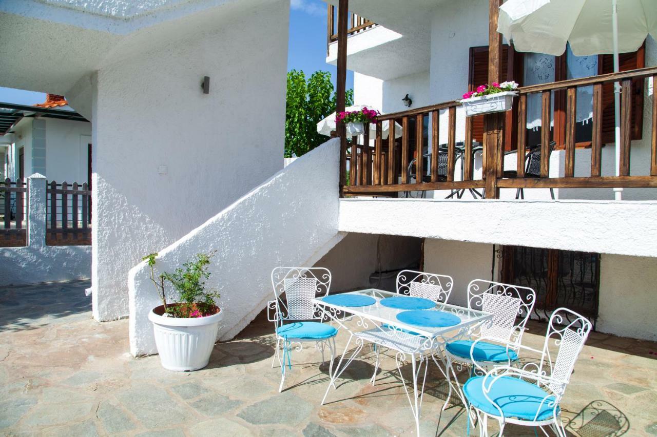 Ferienhaus F & B Summer Collection - Flats Sozopoli